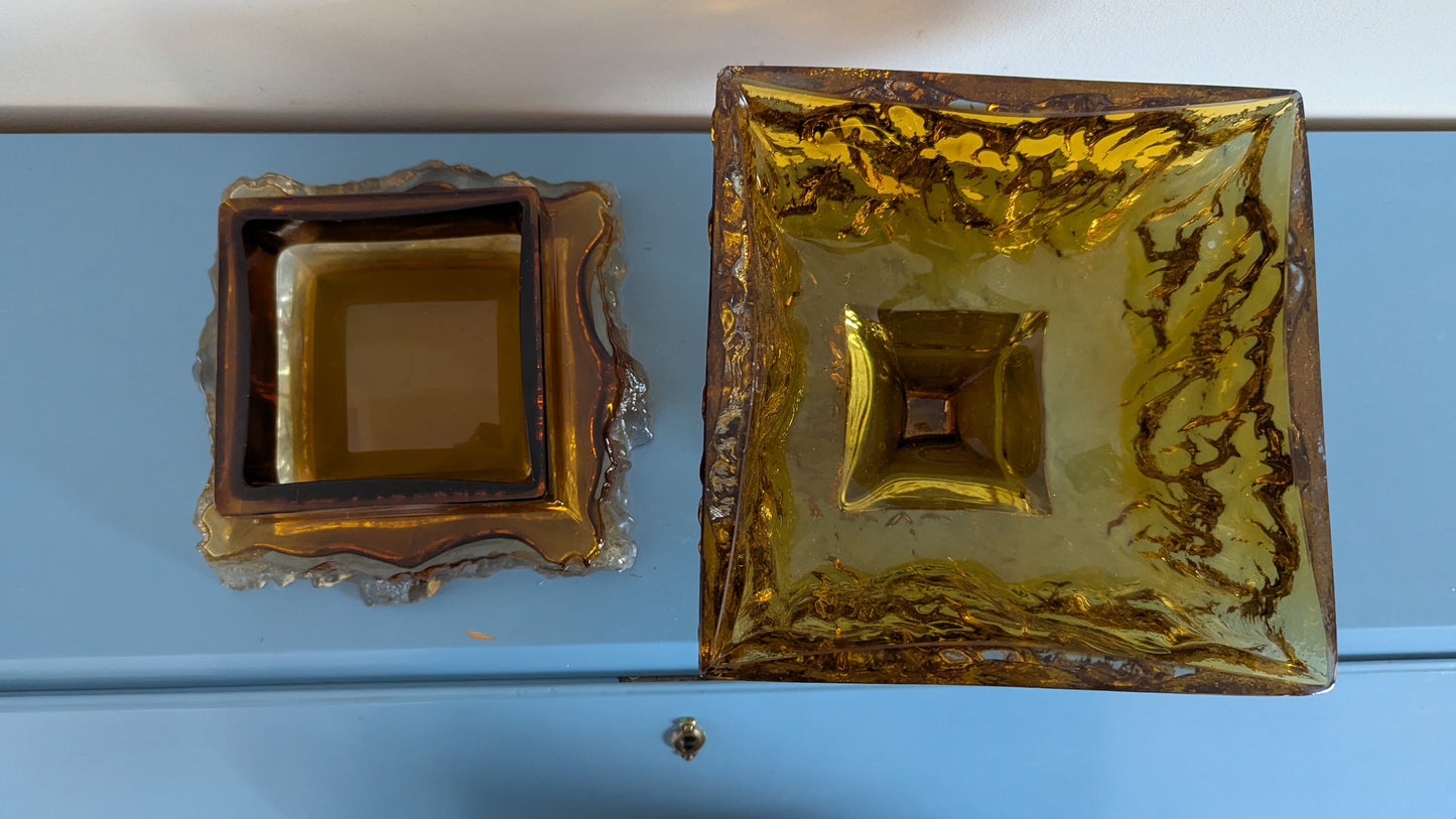 Kumela - Kaksiosainen Malja (Paino: 4338g, Signeerattu, Eino Wänni)