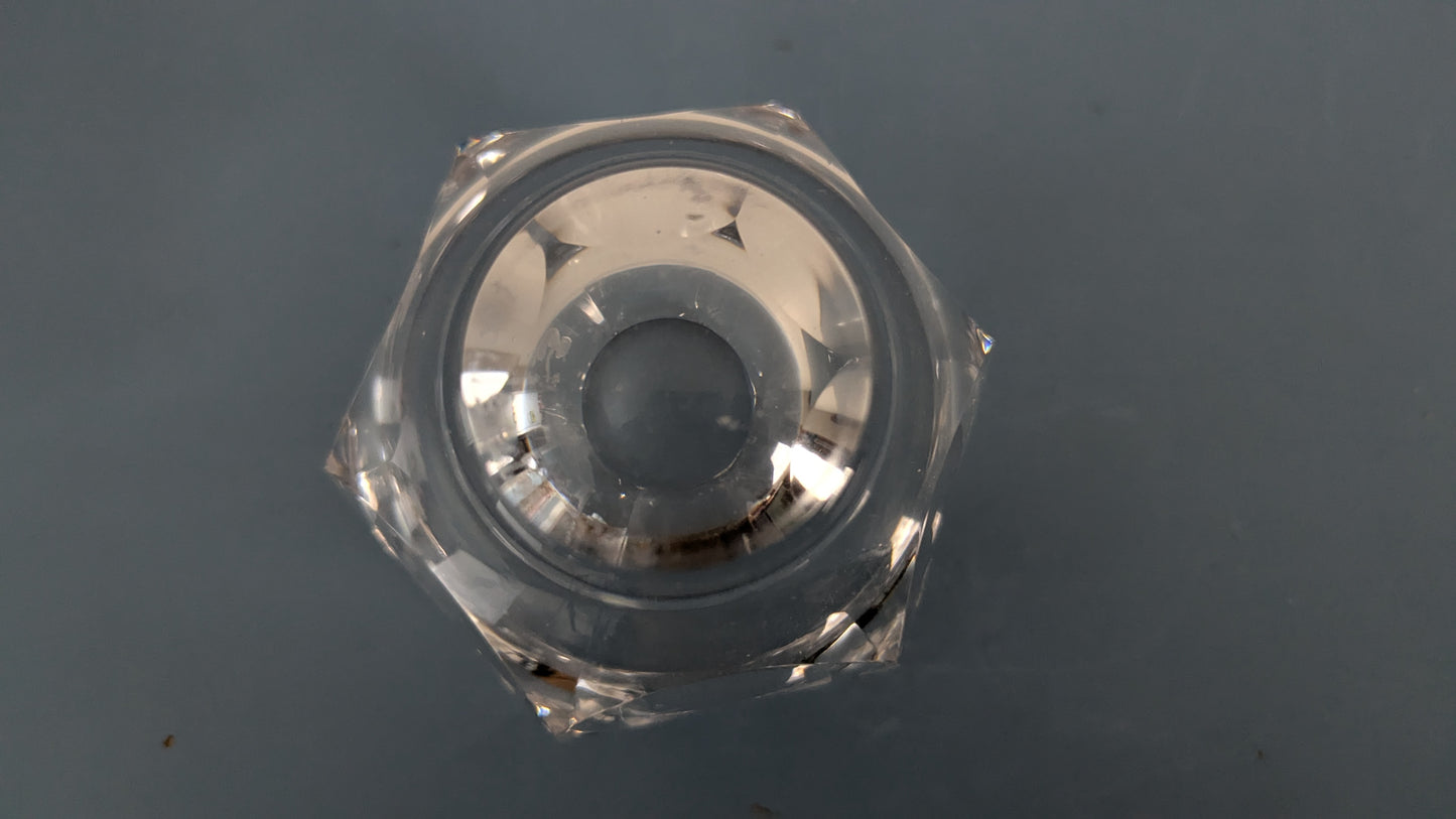 Kosta Boda - Kuvioetsattu Kristallinen Tuikkukippo (1745/1001)