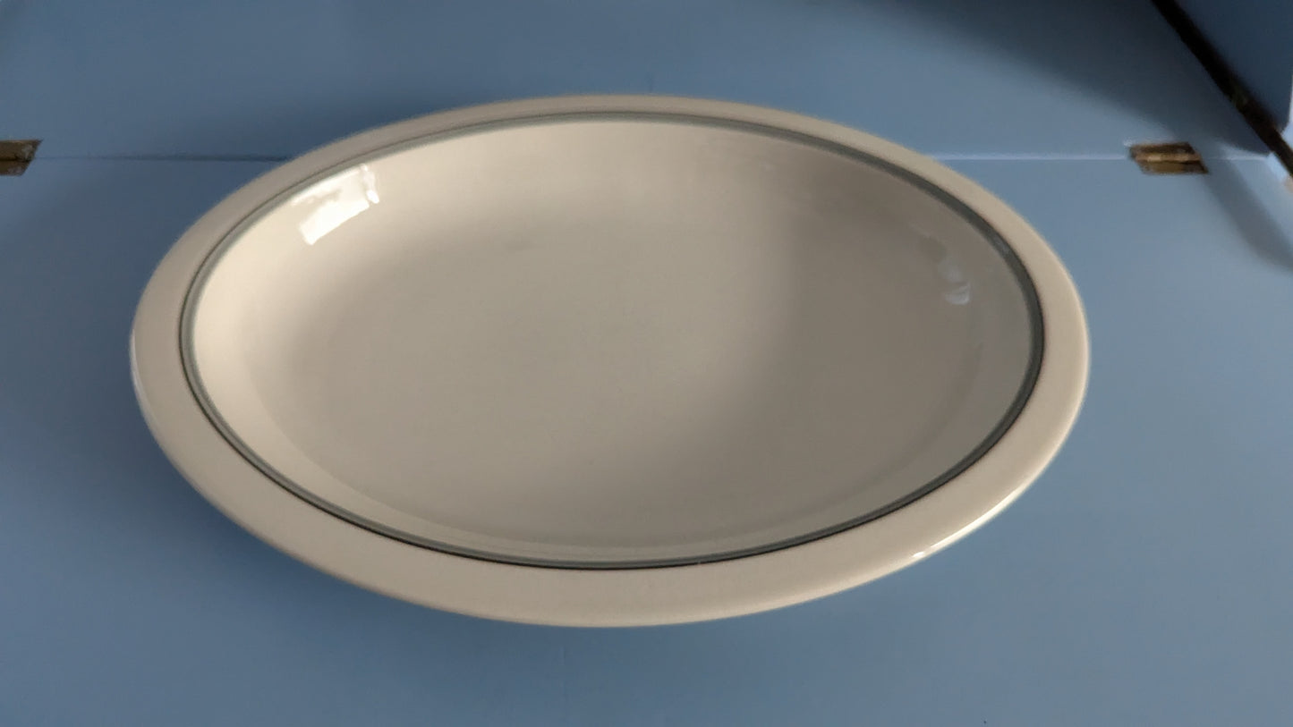 Arabia Airisto Tarjoiluvati (ISO, 1984-1988, Inkeri Leivo)