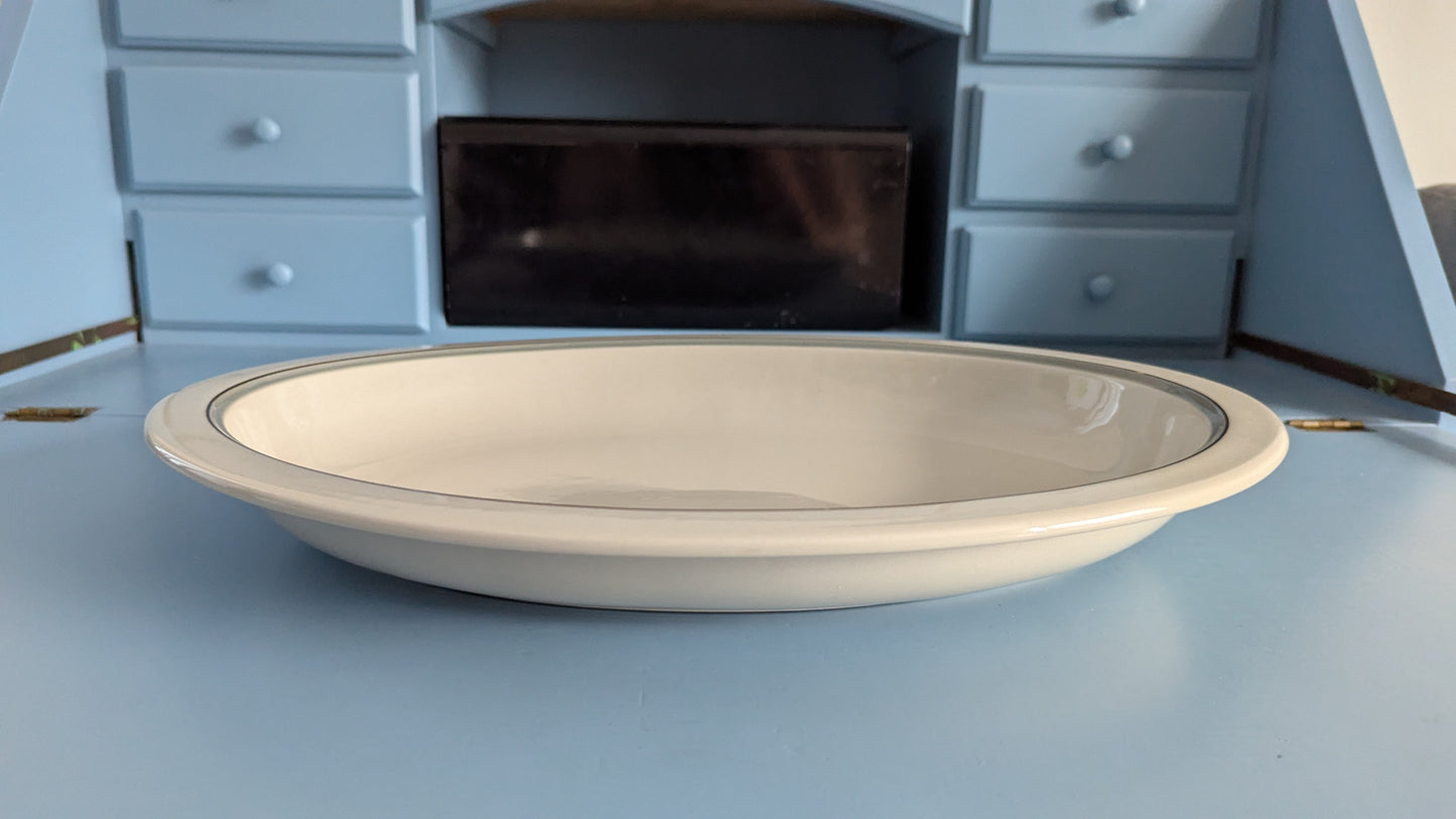 Arabia Airisto Tarjoiluvati (ISO, 1984-1988, Inkeri Leivo)