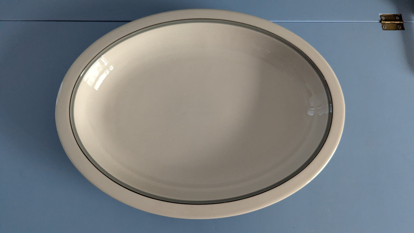 Arabia Airisto Tarjoiluvati (ISO, 1984-1988, Inkeri Leivo)