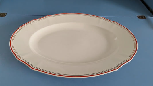 Arabia Martta Tarjoiluvati / Vati (ISO, Pituus: 42.5cm, 1942-1954)