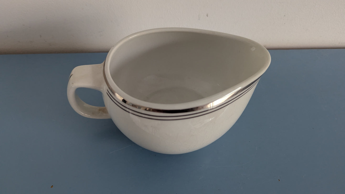 Arabia Platina Kastikekannu / Liemikulho (1957-1973, Raija Uosikkinen)