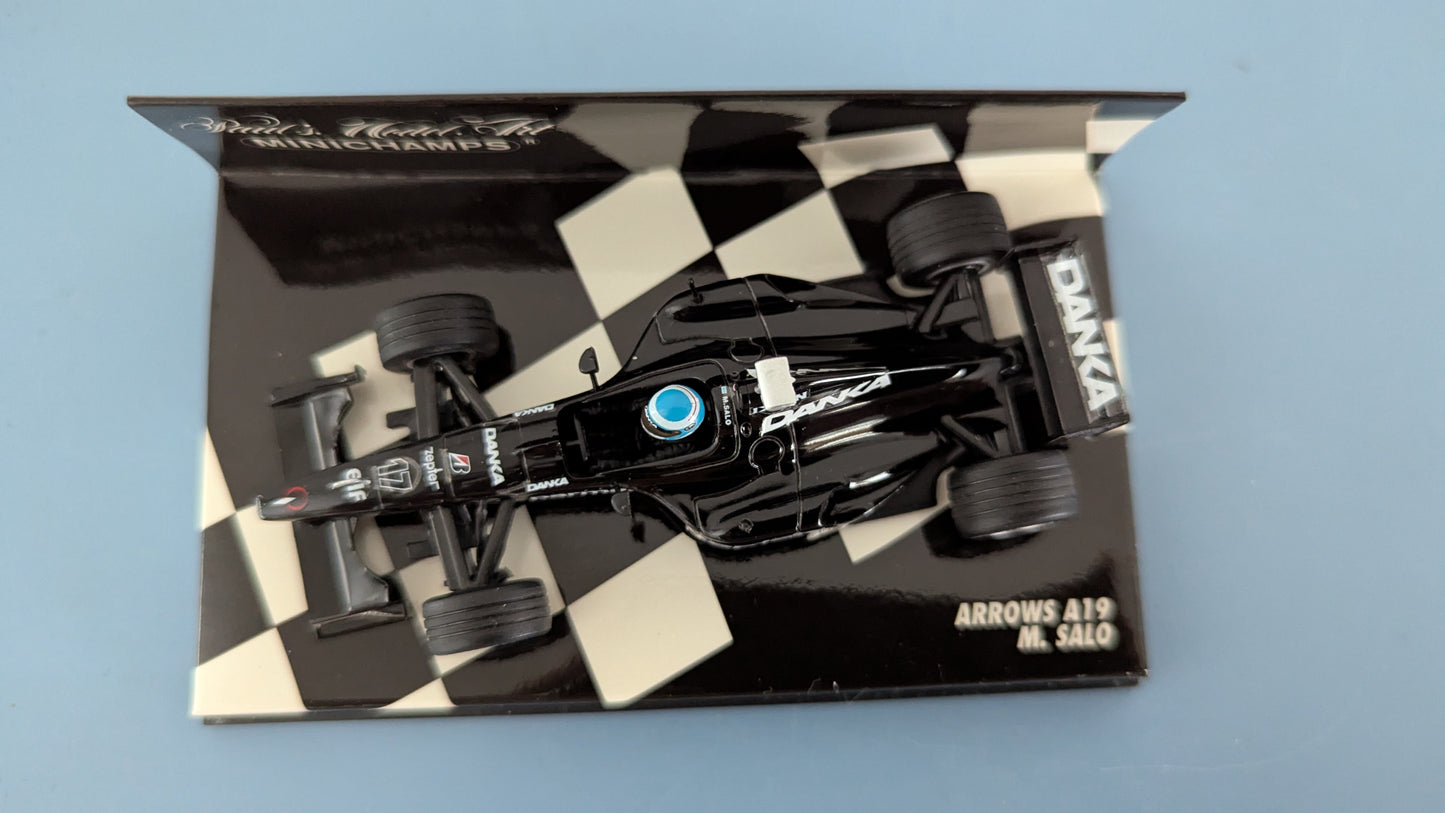MiniChamps - Arrows A19 / Mika Salo (Alkuperäisessä Paketissa)