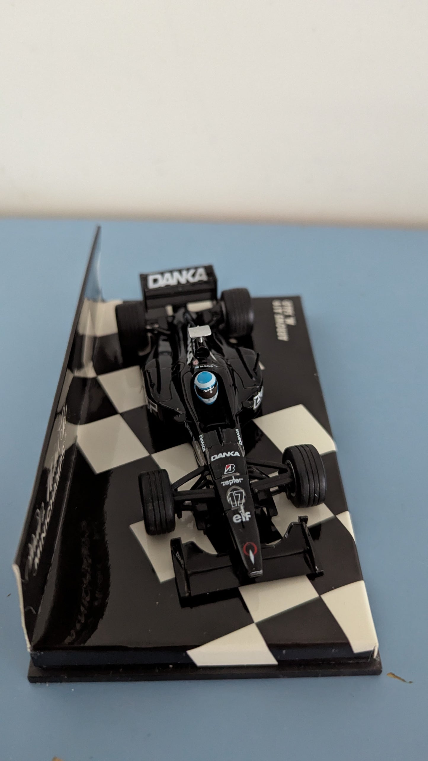 MiniChamps - Arrows A19 / Mika Salo (Alkuperäisessä Paketissa)