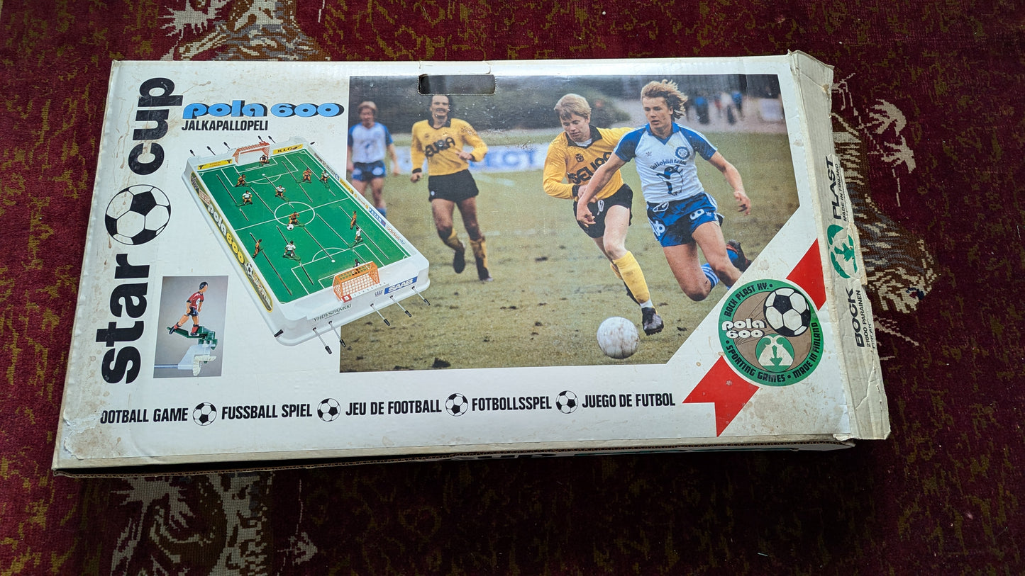 Bock Plast -  Pola 600 Jalkapallopeli / Pöytäfutis (1970-luku, Made in Finland)