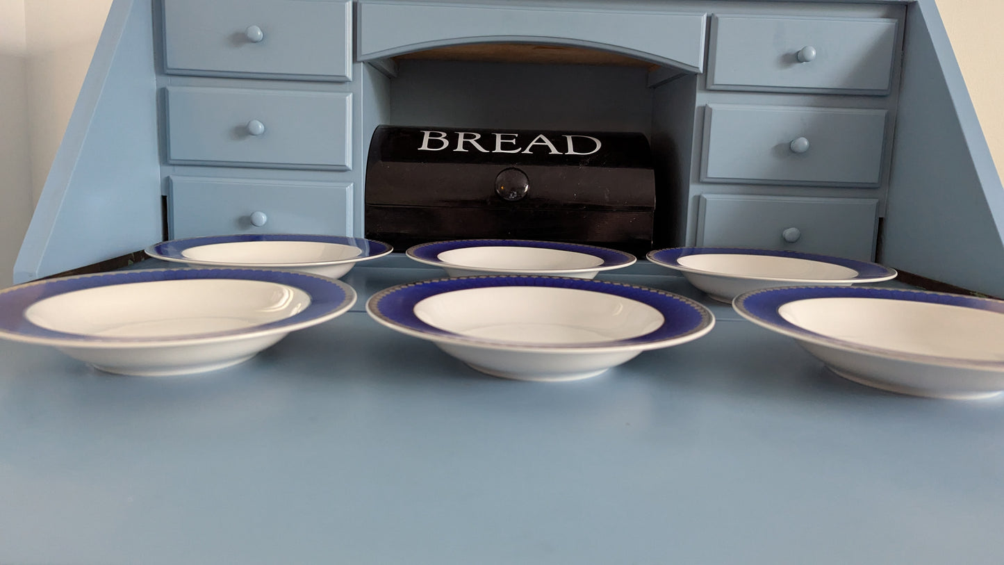 Christineholm / Apilanlehti - Marianne Keittolautanen (6kpl, Sigvard Bernadotte)