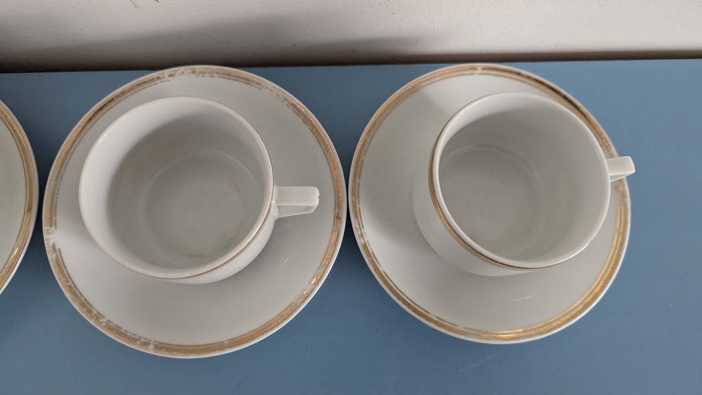 Arabia OE-Mallin Kultaraita Kahviastiasto Neljälle Hengelle (8-osainen)