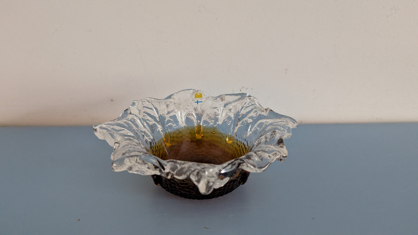 Humppila Kasvimaalla Malja (Pieni, 1978-1986, Signeerattu, Pertti Santalahti)