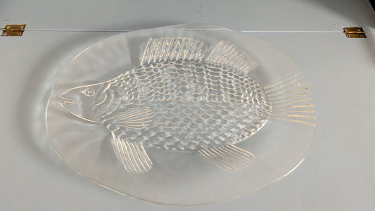 Nuutajärvi - Ahti Tarjoiluvati (ISO, 41cm, 1978-1980-luku, Inkeri Toikka)