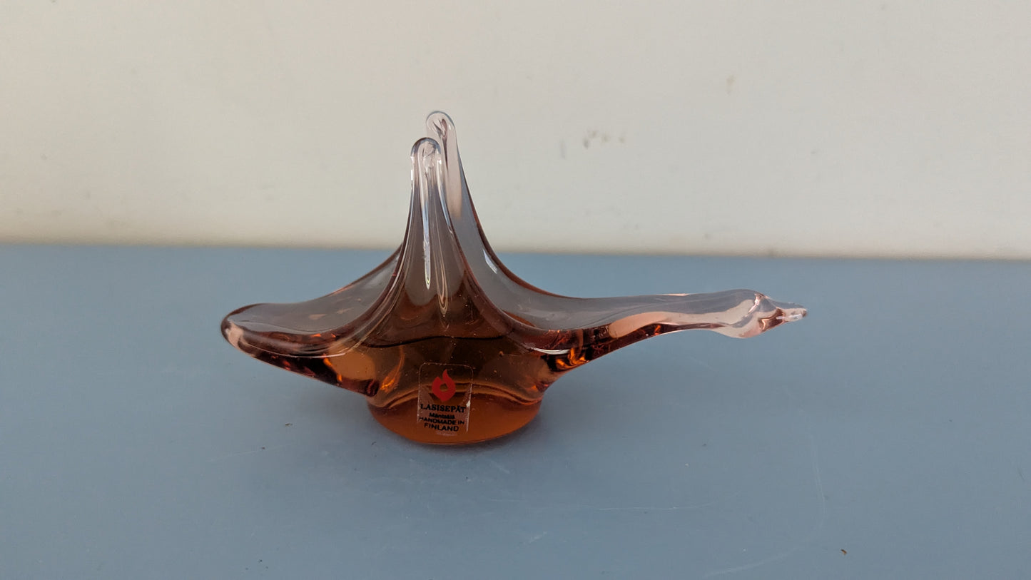 Taidelasisepät Oy - Lentoon Lähtevä Joutsen (Valmistajan Tarralla)