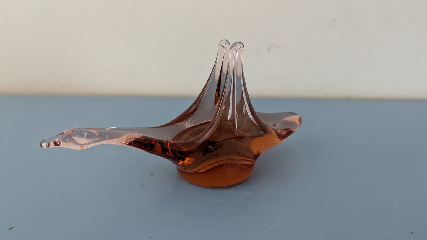 Taidelasisepät Oy - Lentoon Lähtevä Joutsen (Valmistajan Tarralla)