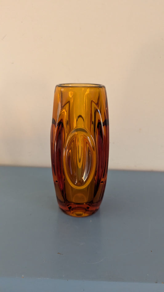 Rosice - 914 Maljakko (1955, Rudolf Schrotter)