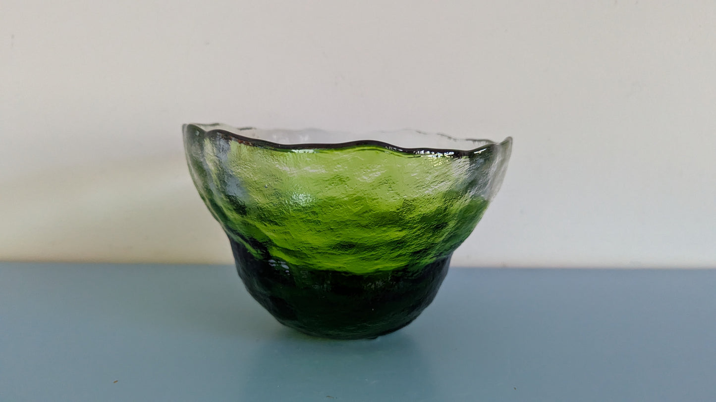 Humppila Kivi-Set Kulho (1975-1977, Signeerattu, Pertti Santalahti)