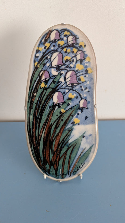 Arabia Niitty Seinälaatta (1990, Heljä Liukko-Sundström)