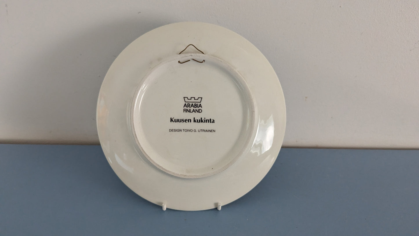 Arabia Kuusen Kukinta Seinälautanen (Toivo G. Utriainen)