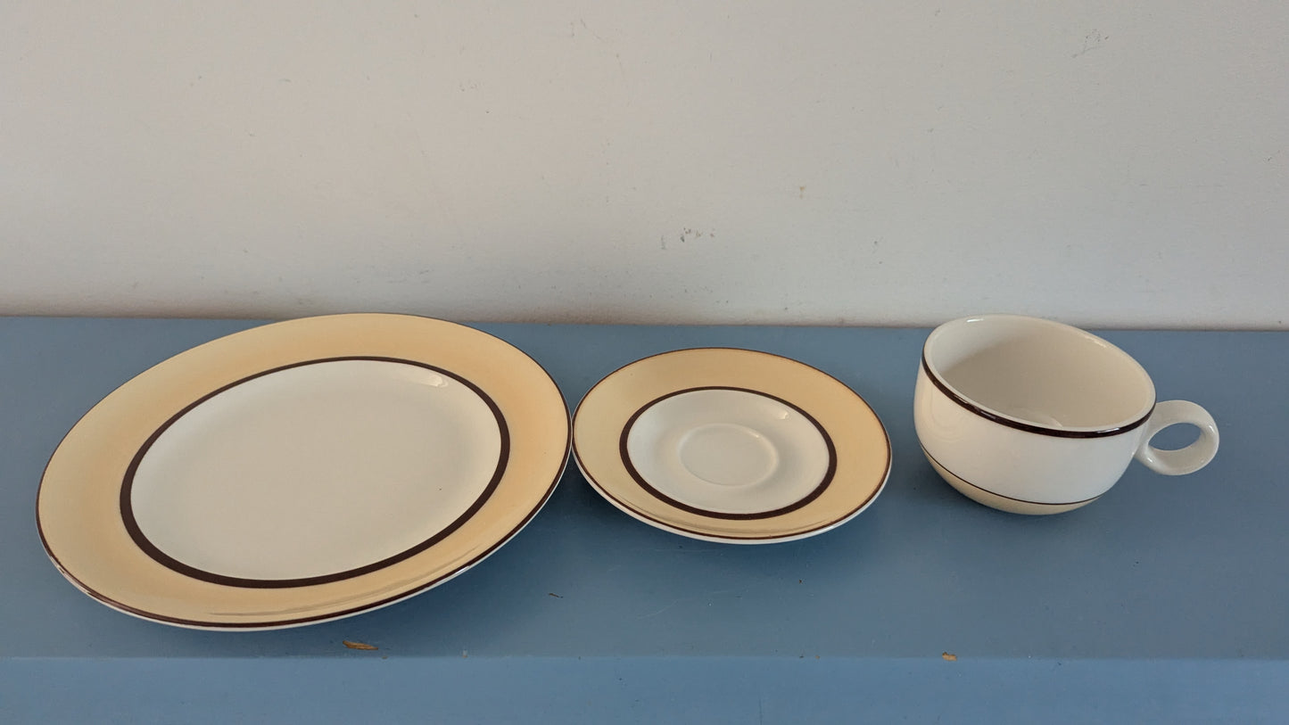 Arabia Olki Kahviastiasto Kuudelle Hengelle (18-osaa, 1998-2002, Stig Lindberg)