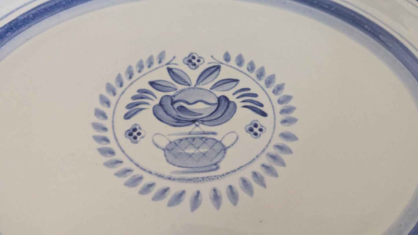 Arabia Blue Rose Tarjoiluvati (1949-1971, Svea Granlund)