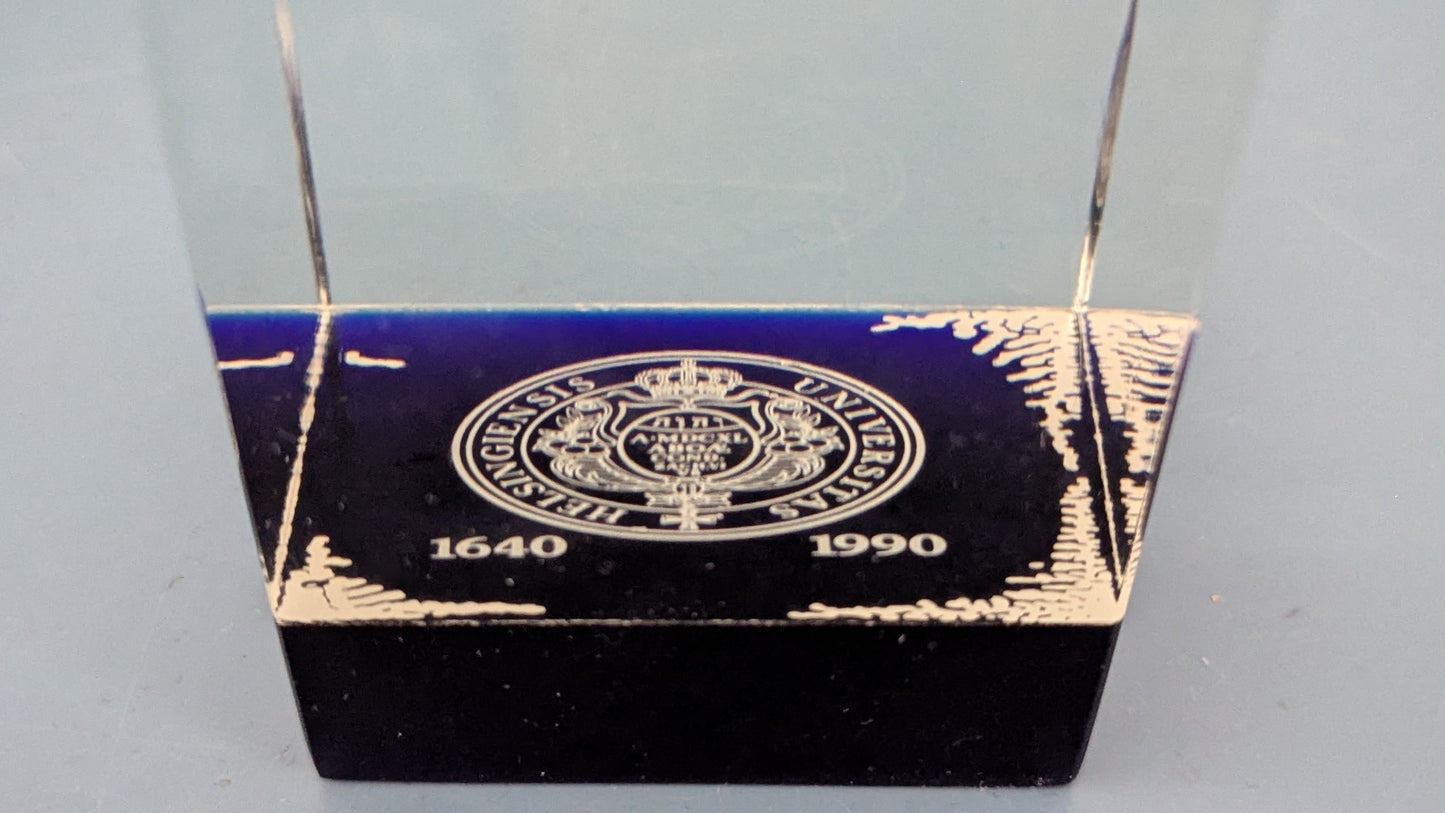 Iittala - Helsingin Yliopisto 350-Vuotta Paperipaino (1990, Sign. Valto Kokko)