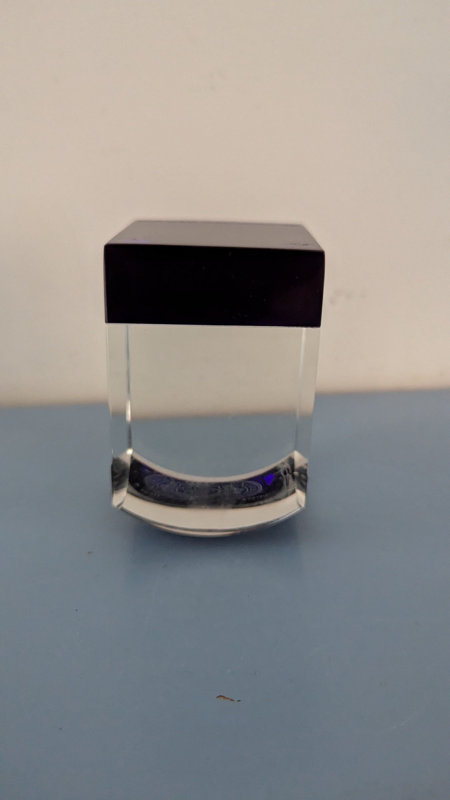 Iittala - Helsingin Yliopisto 350-Vuotta Paperipaino (1990, Sign. Valto Kokko)