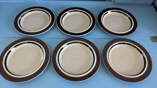 Arabia Ruija Leivoslautanen / Leipälautanen (6kpl, 1975-1981, Raija Uosikkinen)