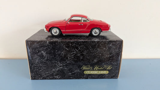 Paul's Model Art - Karmann Ghia Coupe (1/24, Alkuperäisessä Paketissa)