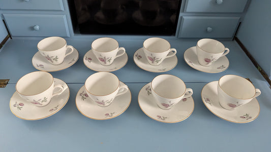 Rörstrand Senorita Kahviastiasto Kahdeksalle Hengelle (16-osainen)