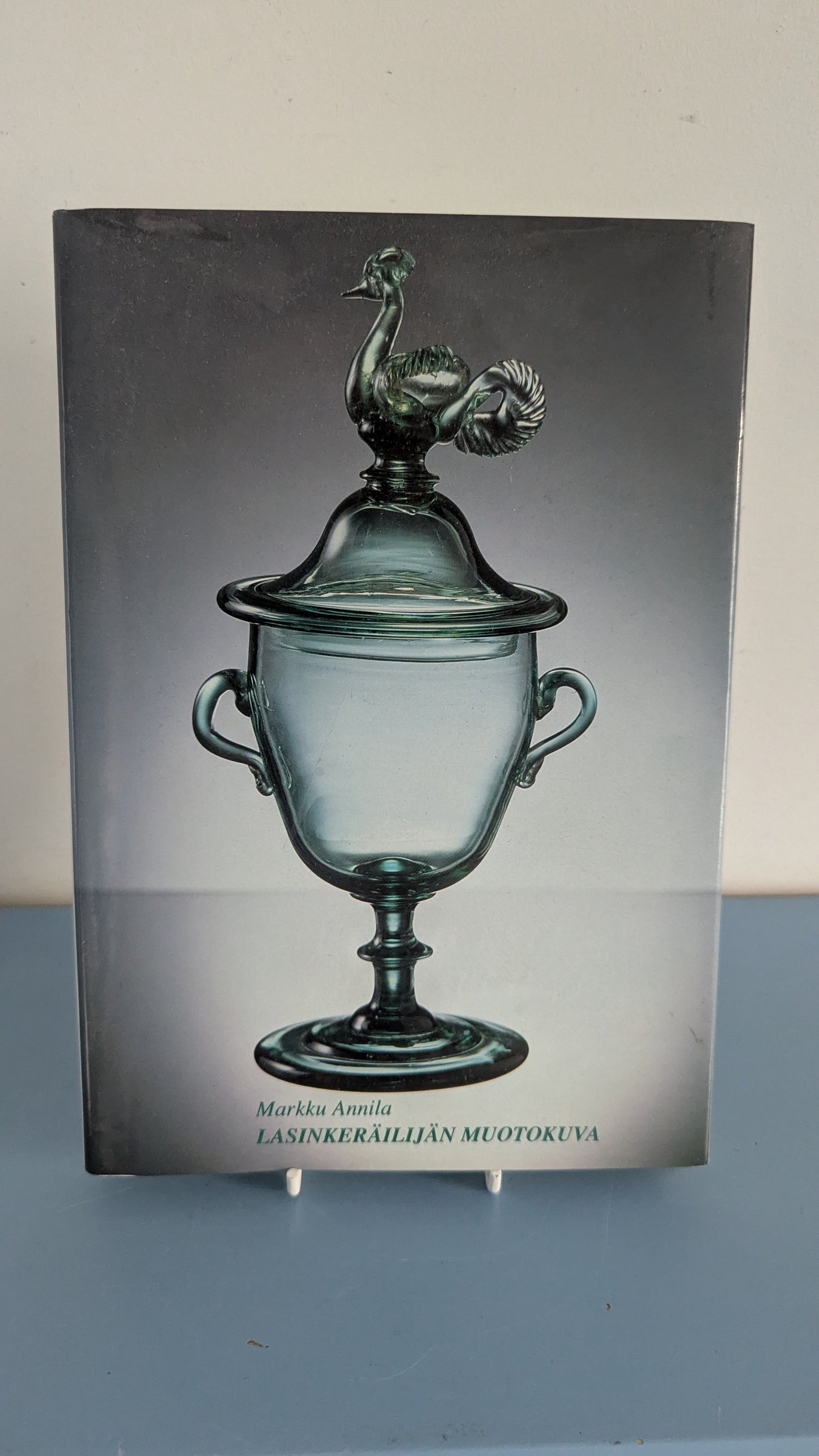 Lasitutkimuksia VIII - Lasinkeräilijän Muotokuva (Kovakantinen Versio, 1995)