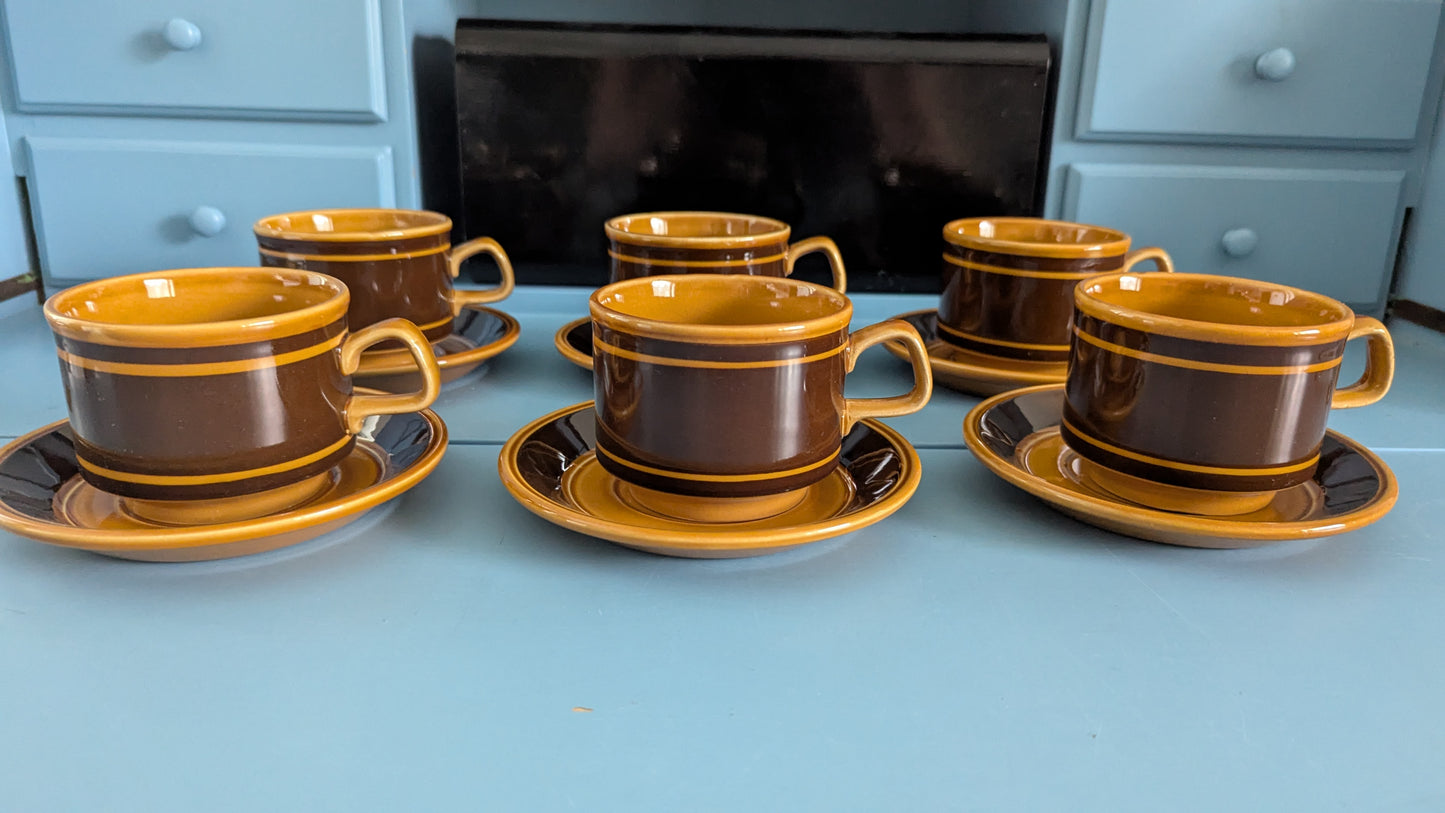 Staffordshire / Royal Alma - Kahviastiasto Kuudelle Hengelle (12-osaa, 1970-luku)