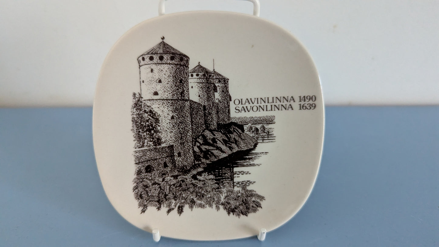 Kermansavi - Olavinlinna 1490 / Savonlinna 1639 Seinälautanen