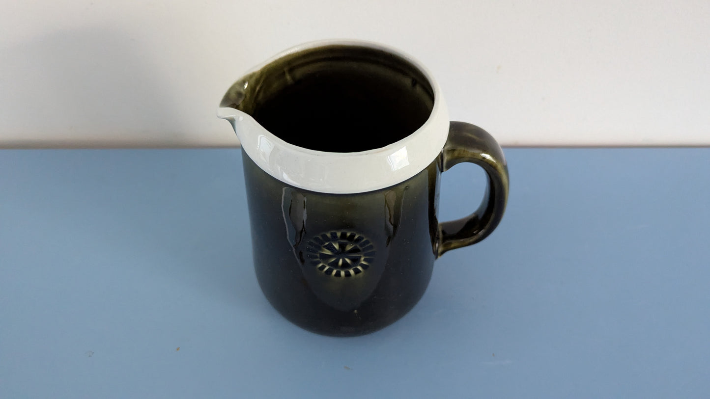 Gustavsberg - Vardag Maitokannu / Kannu (1955-1975, Karin Björquist)