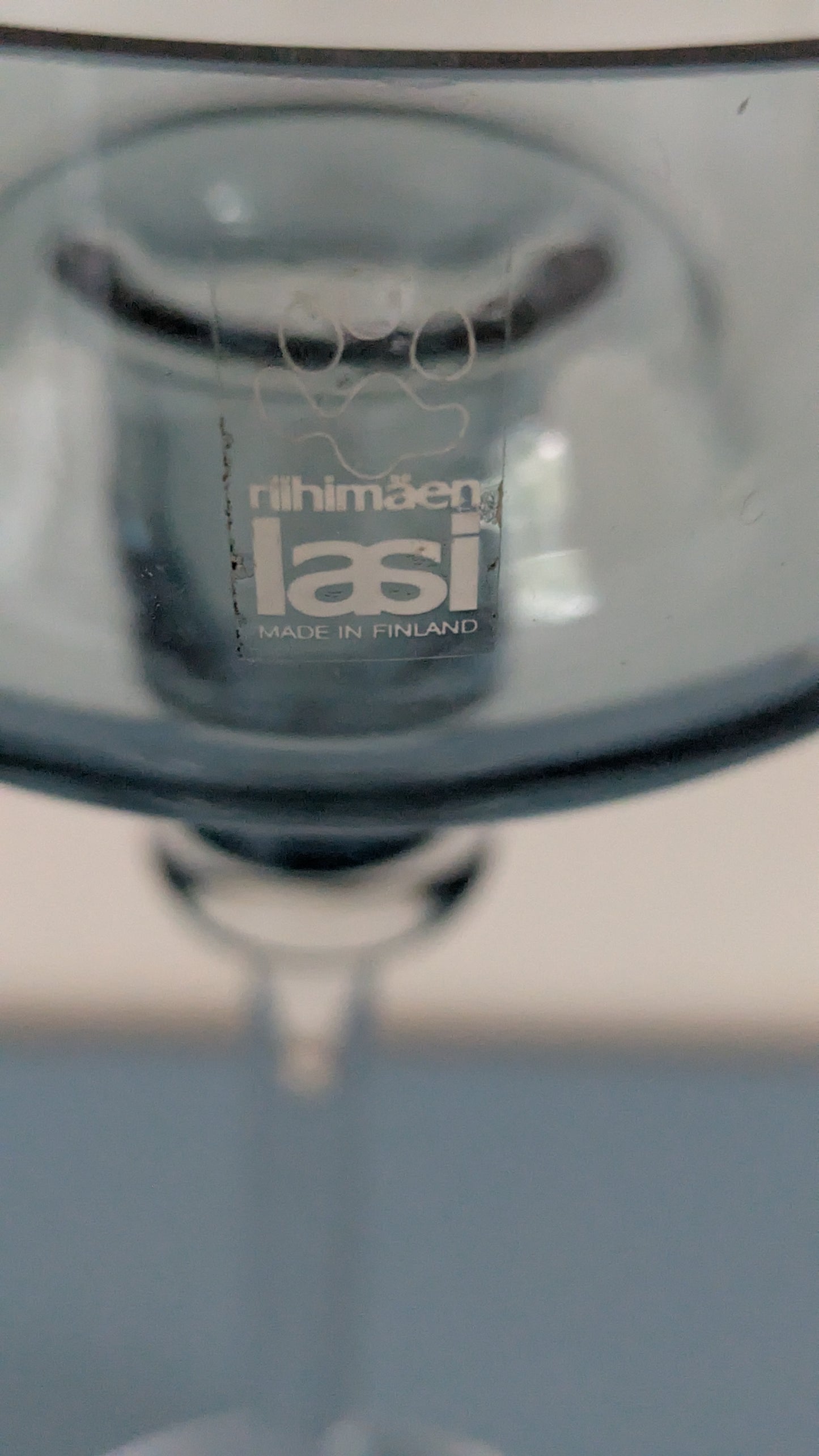 Riihimäen lasi Olympos Kynttilänjalka (1974-1976, Nanny Still)