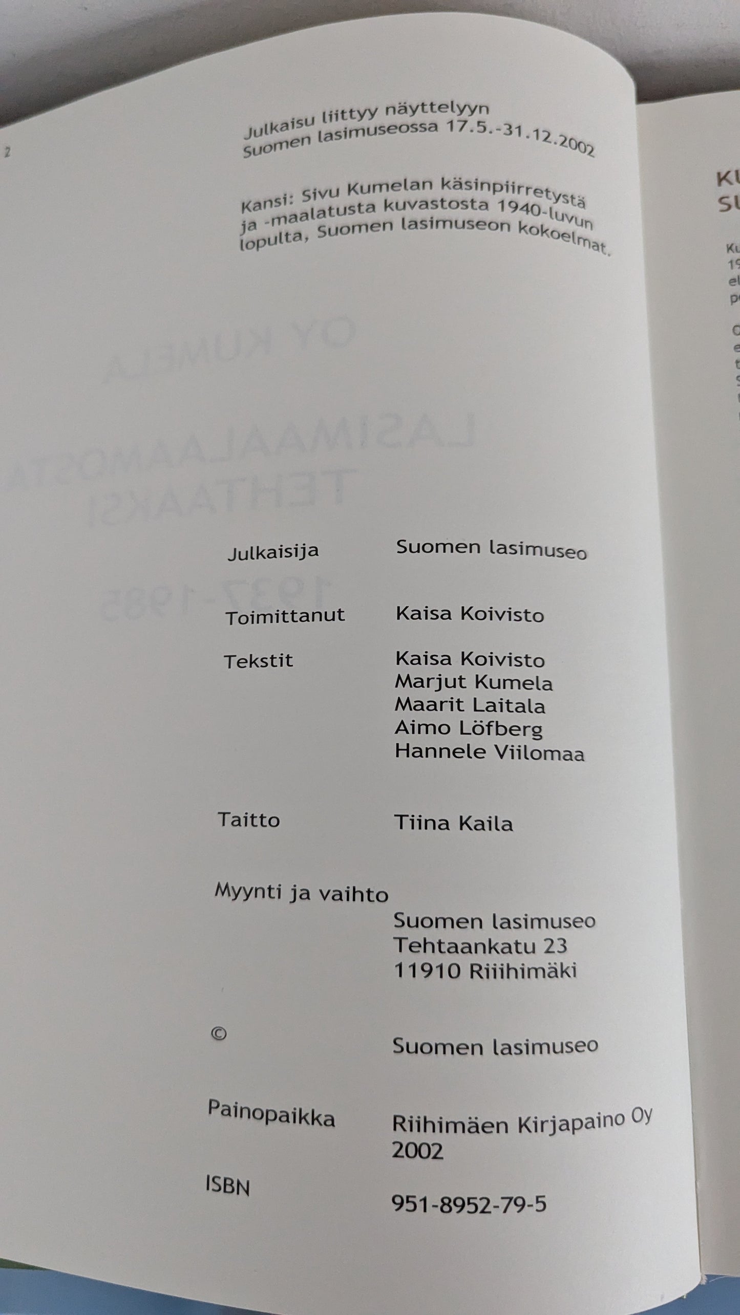 Oy Kumela Lasimaalaamosta Tehtaaksi (2002)