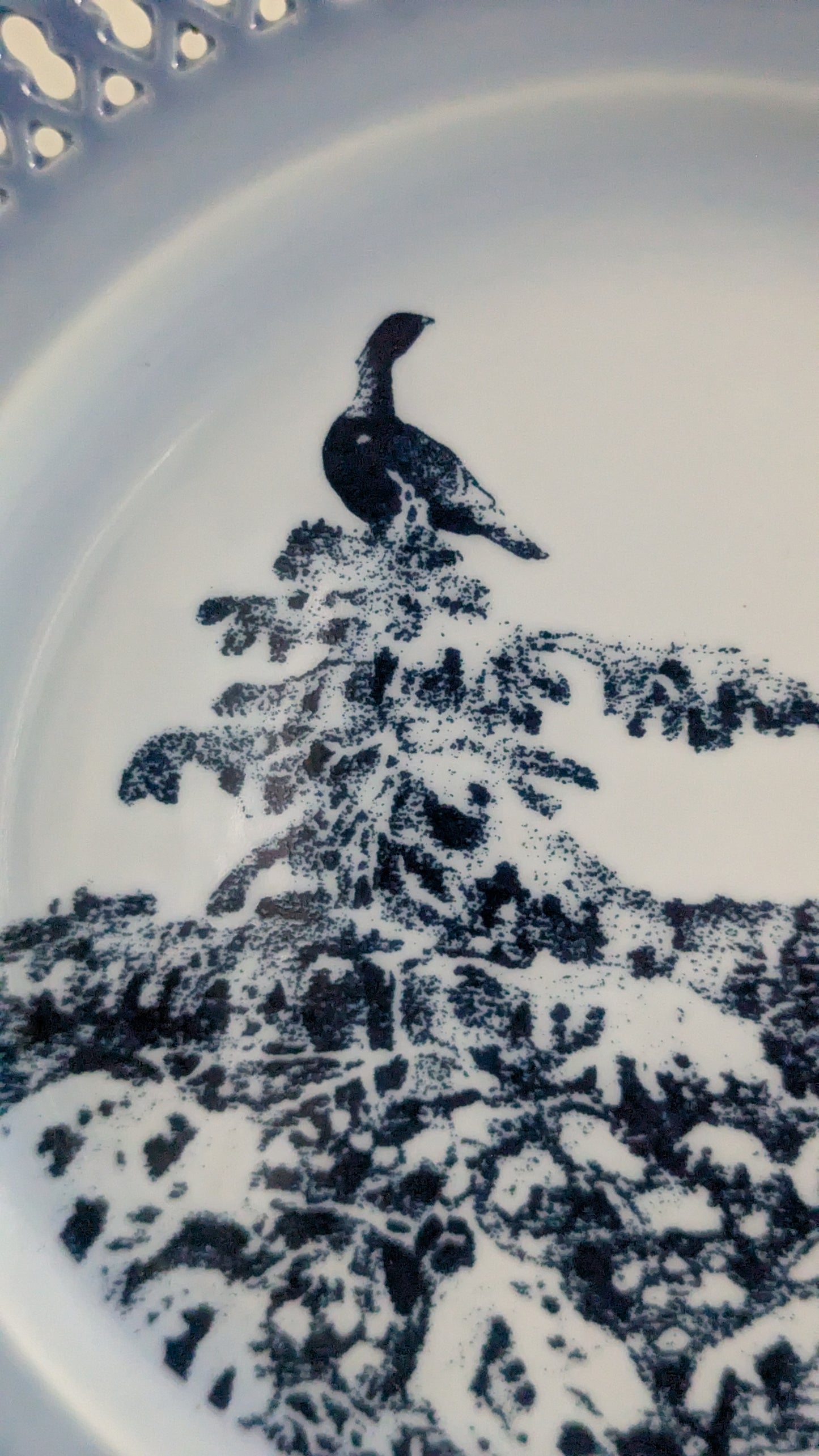 Bing & Grondahl Eläimiä Aamunkoitteessa - Metso Latvassa Seinälautanen