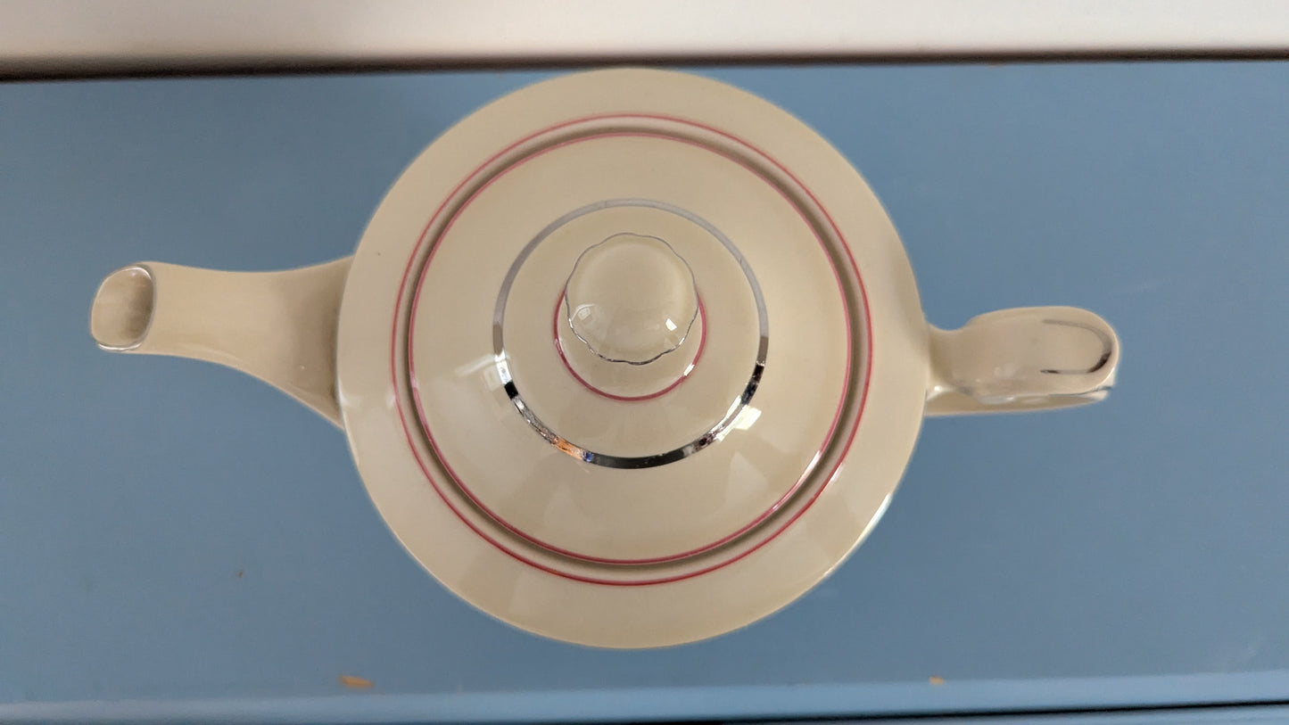 Arabia Elite Teekannu (1940-1949, Olga Osol)