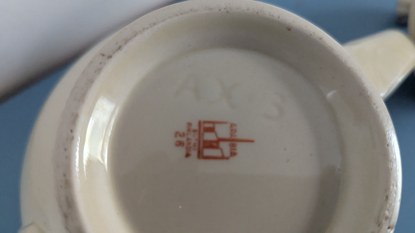 Arabia Elite Teekannu (1940-1949, Olga Osol)