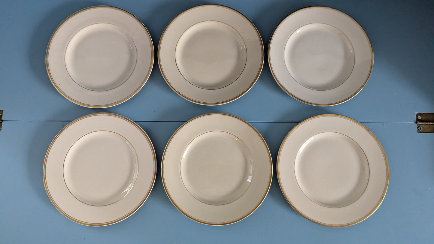 Arabia Ihanne Leivoslautanen / Leipälautanen (6kpl, Olga Osol, 1940-1956)