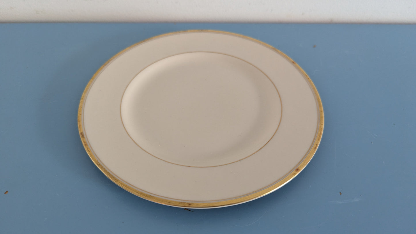 Arabia Ihanne Leivoslautanen / Leipälautanen (6kpl, Olga Osol, 1940-1956)