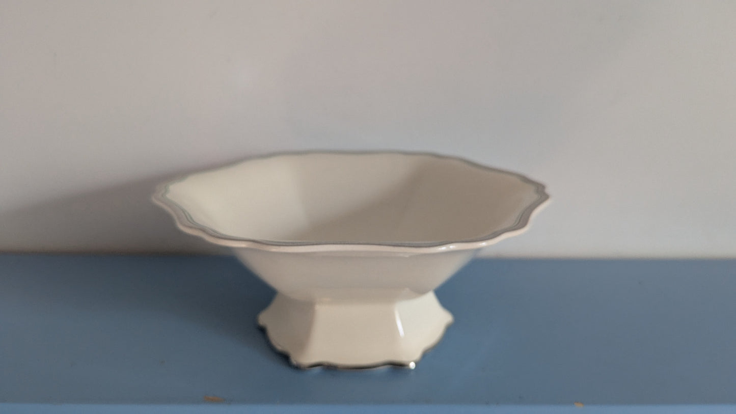 Arabia AG-Mallin Hedelmäkulho / Jalallinen Tarjoilukulho (1930-luku)