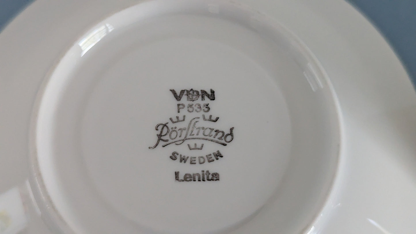 Rörstrand Lenita Kahviastiasto Kymmenelle Hengelle (30-osainen)