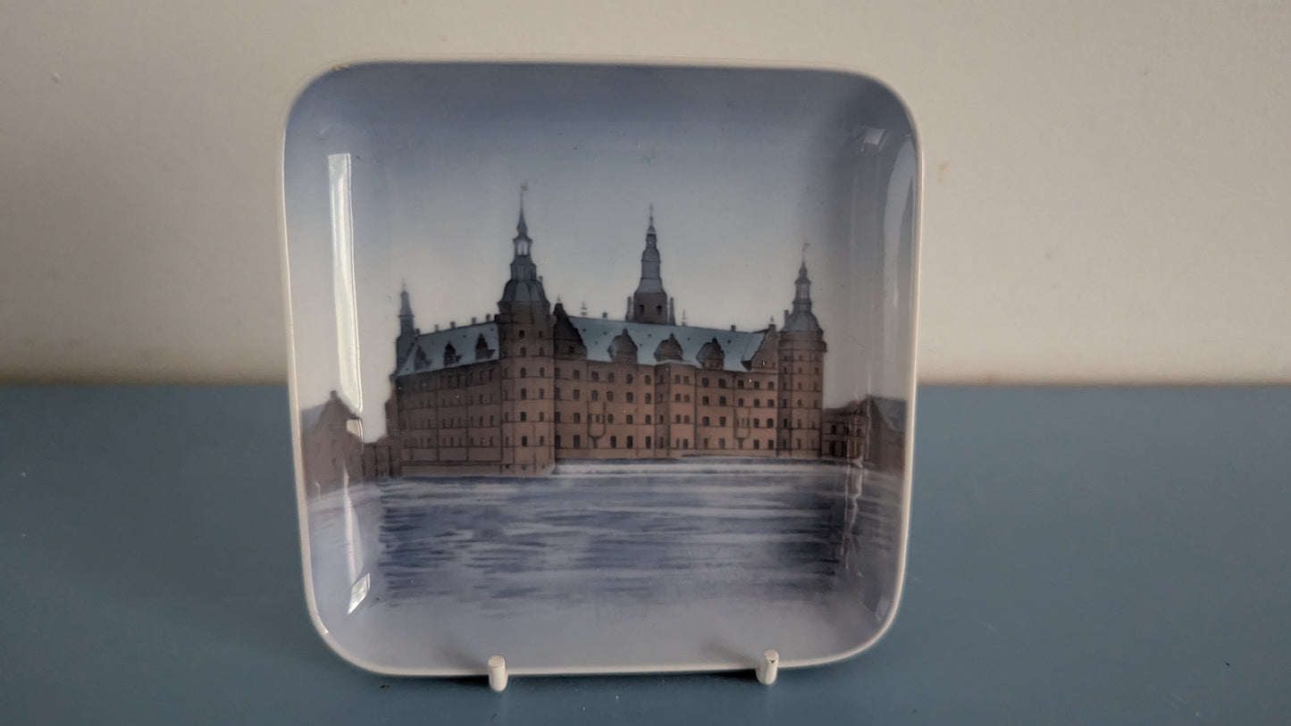 Bing & Grondahl - Kronborgin Linna Tuhka-astia / Seinälautanen (1966-1968)