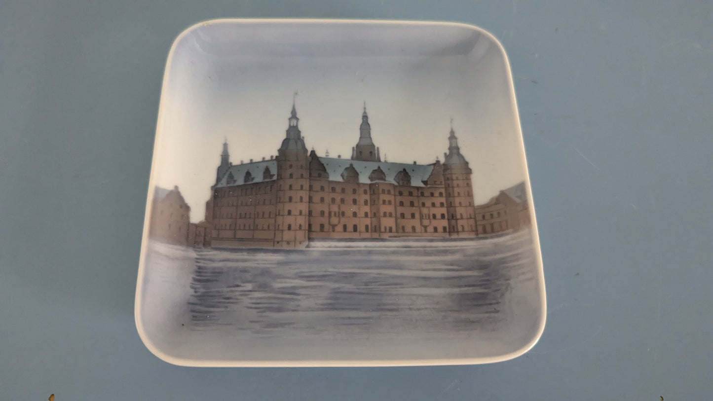 Bing & Grondahl - Kronborgin Linna Tuhka-astia / Seinälautanen (1966-1968)