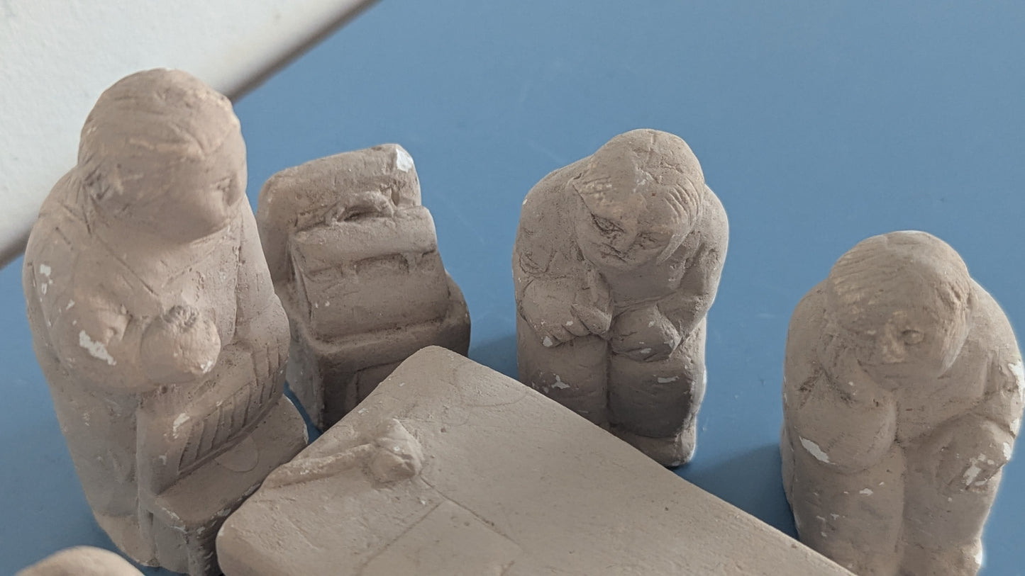 Sven Lundqvist - Votering / Äänestys (Signeerattu Kipsiveistos)