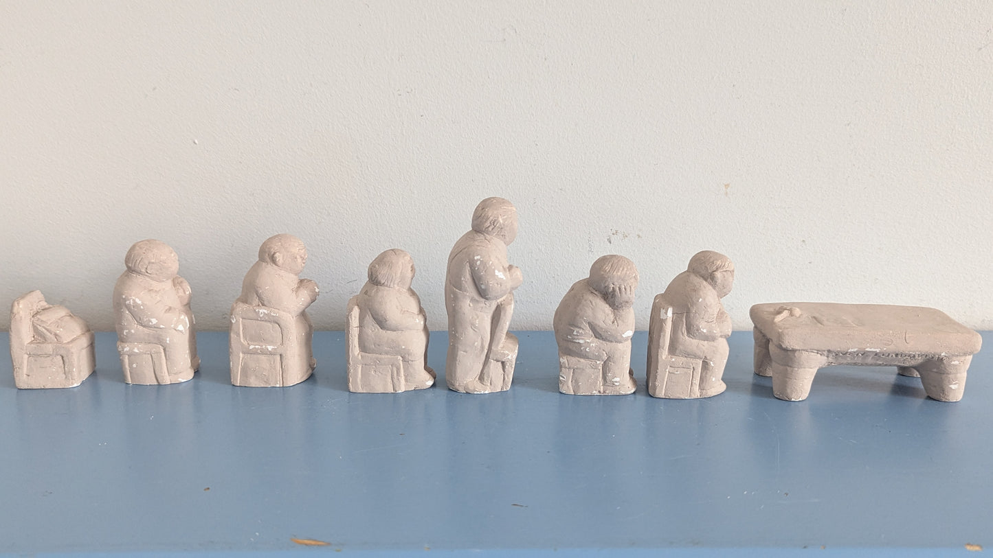 Sven Lundqvist - Votering / Äänestys (Signeerattu Kipsiveistos)