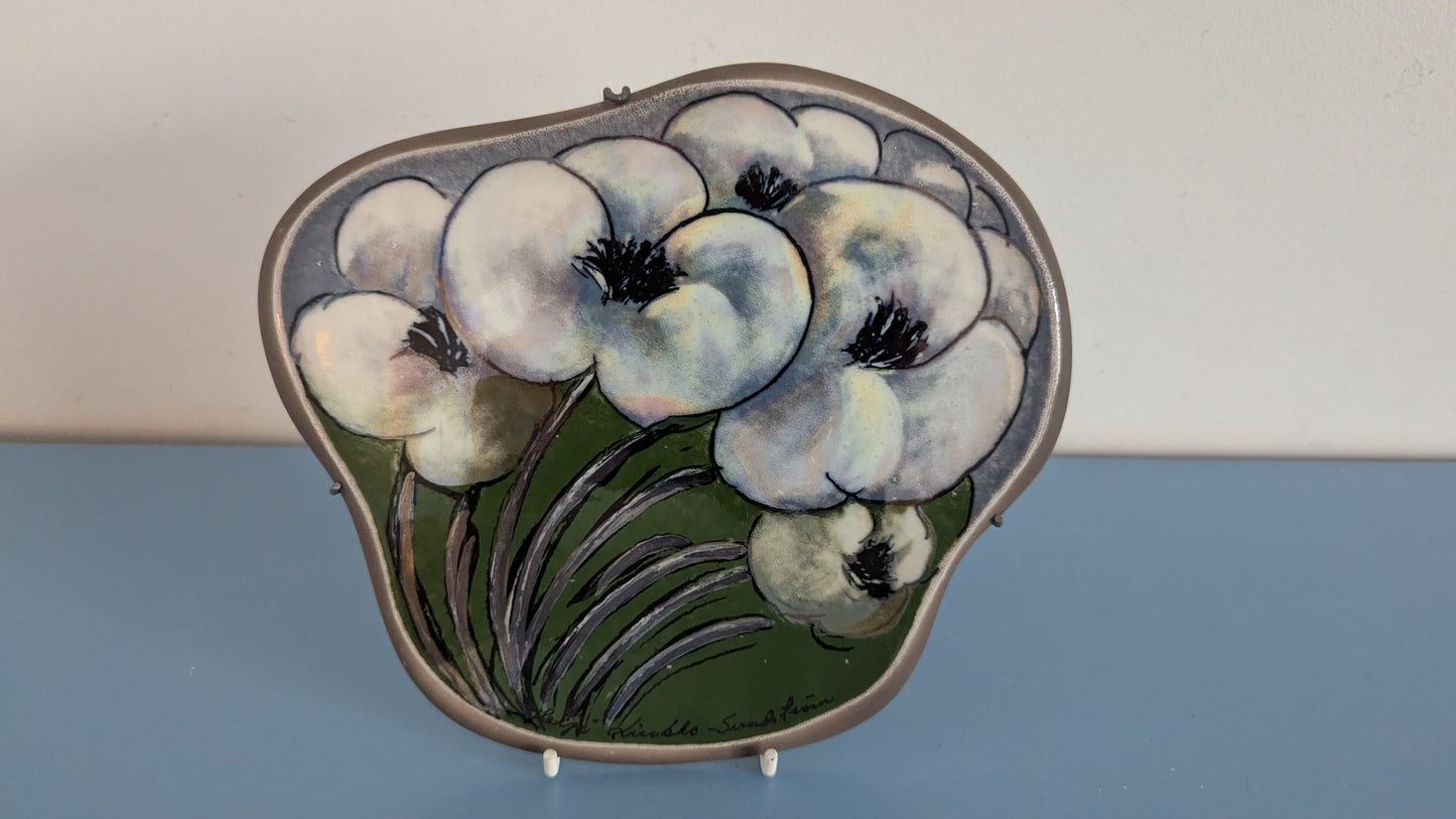 Arabia Pullukkakukat Seinälaatta (1992, Heljä Liukko-Sundström)