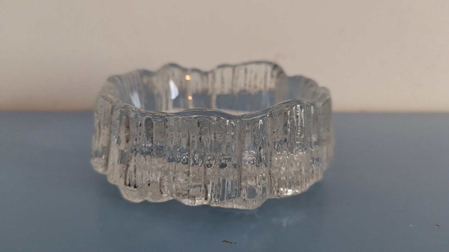 Iittala Seita Tuhka-astia (1977-1984, Tapio Wirkkala)