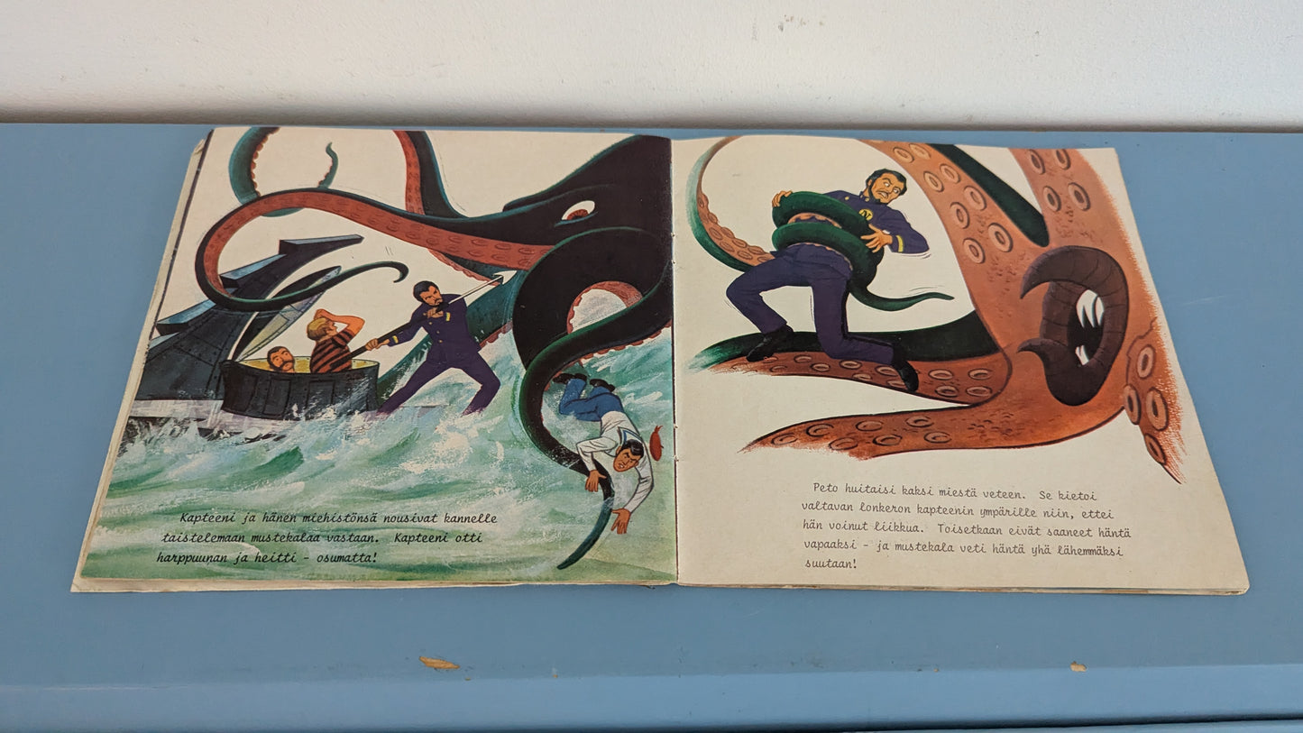 Walt Disney - Jules Verne 'n Sukelluslaivalla Maapallon Ympäri LP (1972)