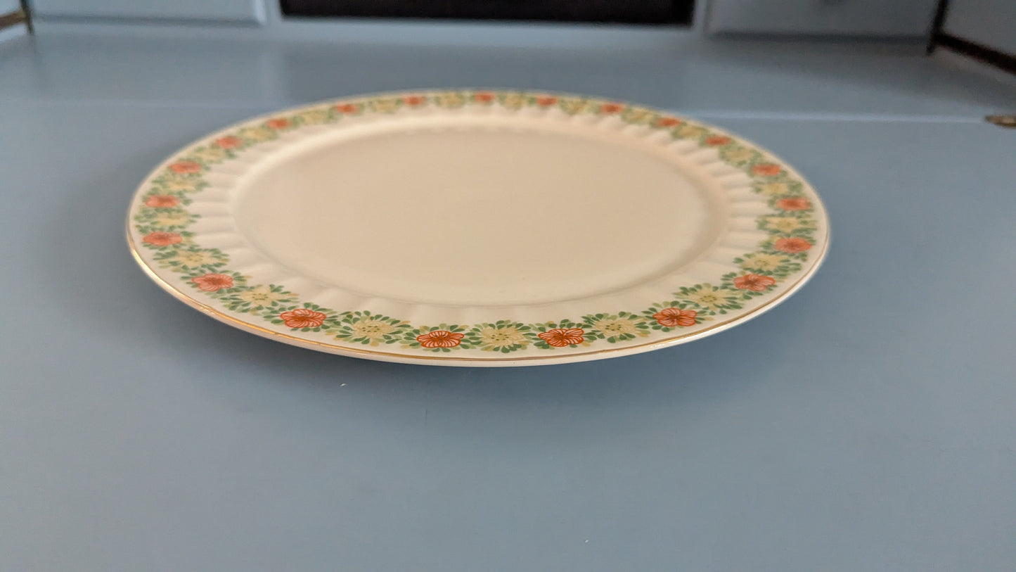 Arabia Muisto Tarjoilulautanen (1973-1974, Raija Uosikkinen)