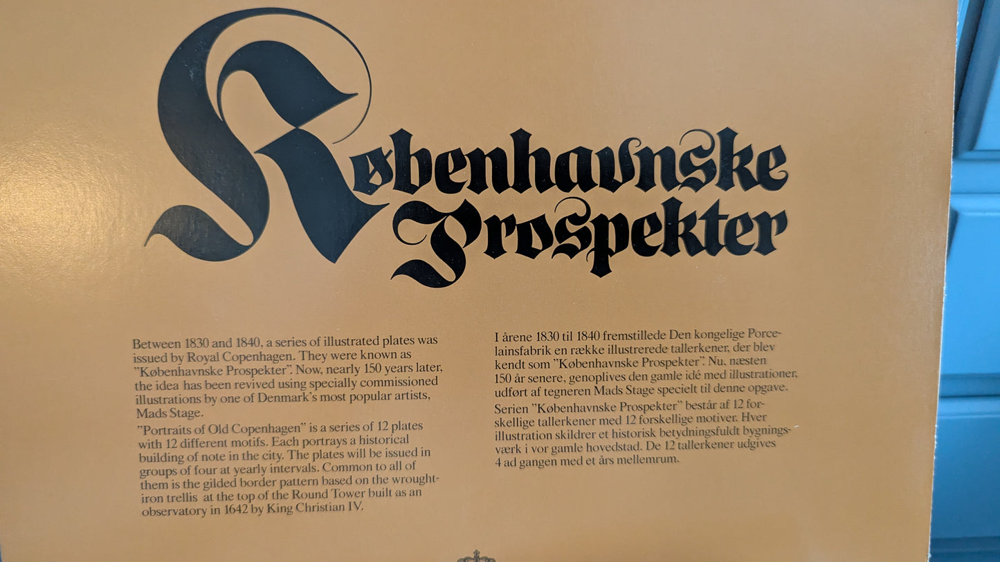 Royal Copenhagen Entinen Taideteollisuusmuseo Seinälautanen (1977, Alk. Paketissa)