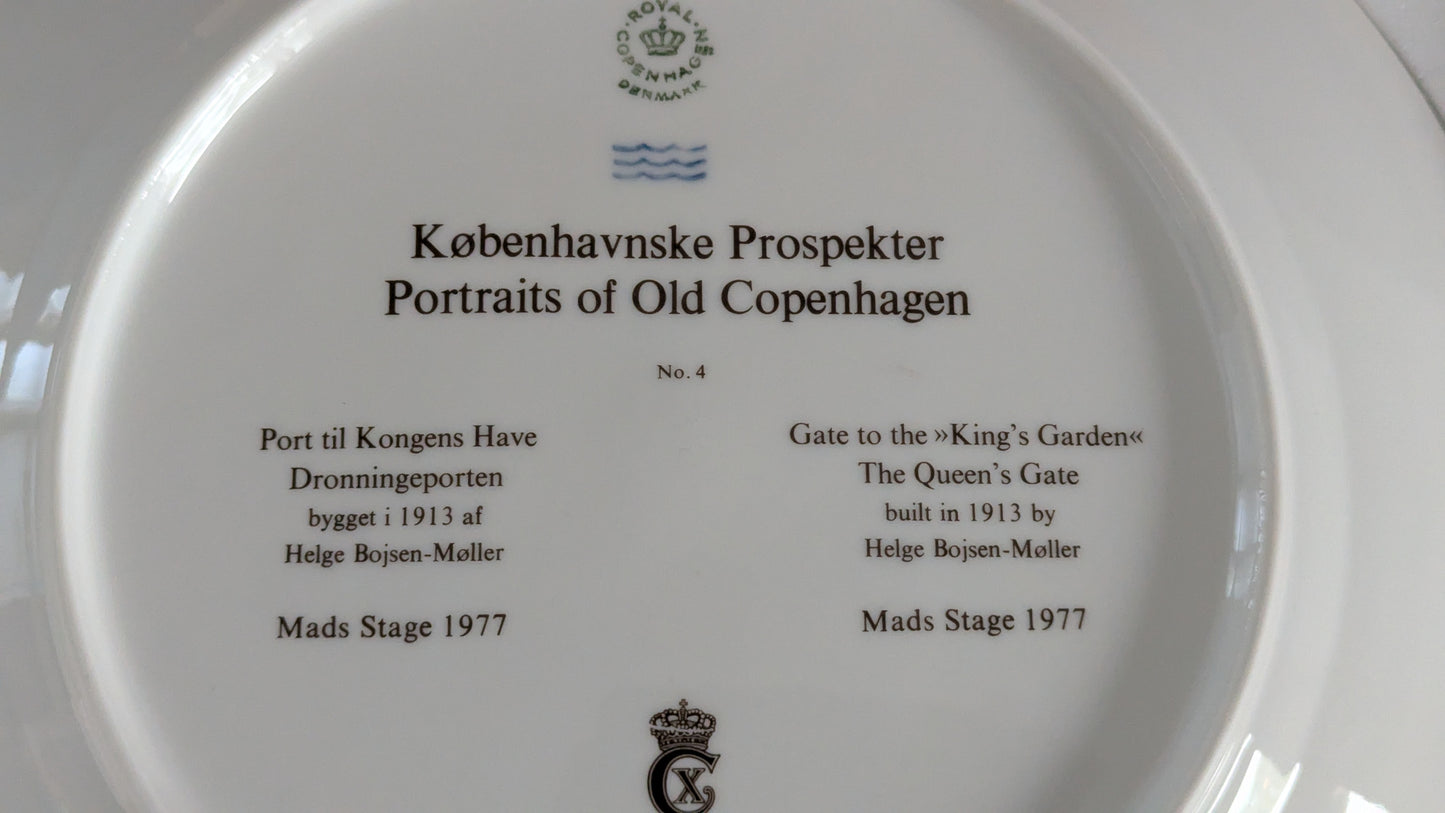 Royal Copenhagen Kuningattaren Portti Seinälautanen (1977, Alk. Paketissa)